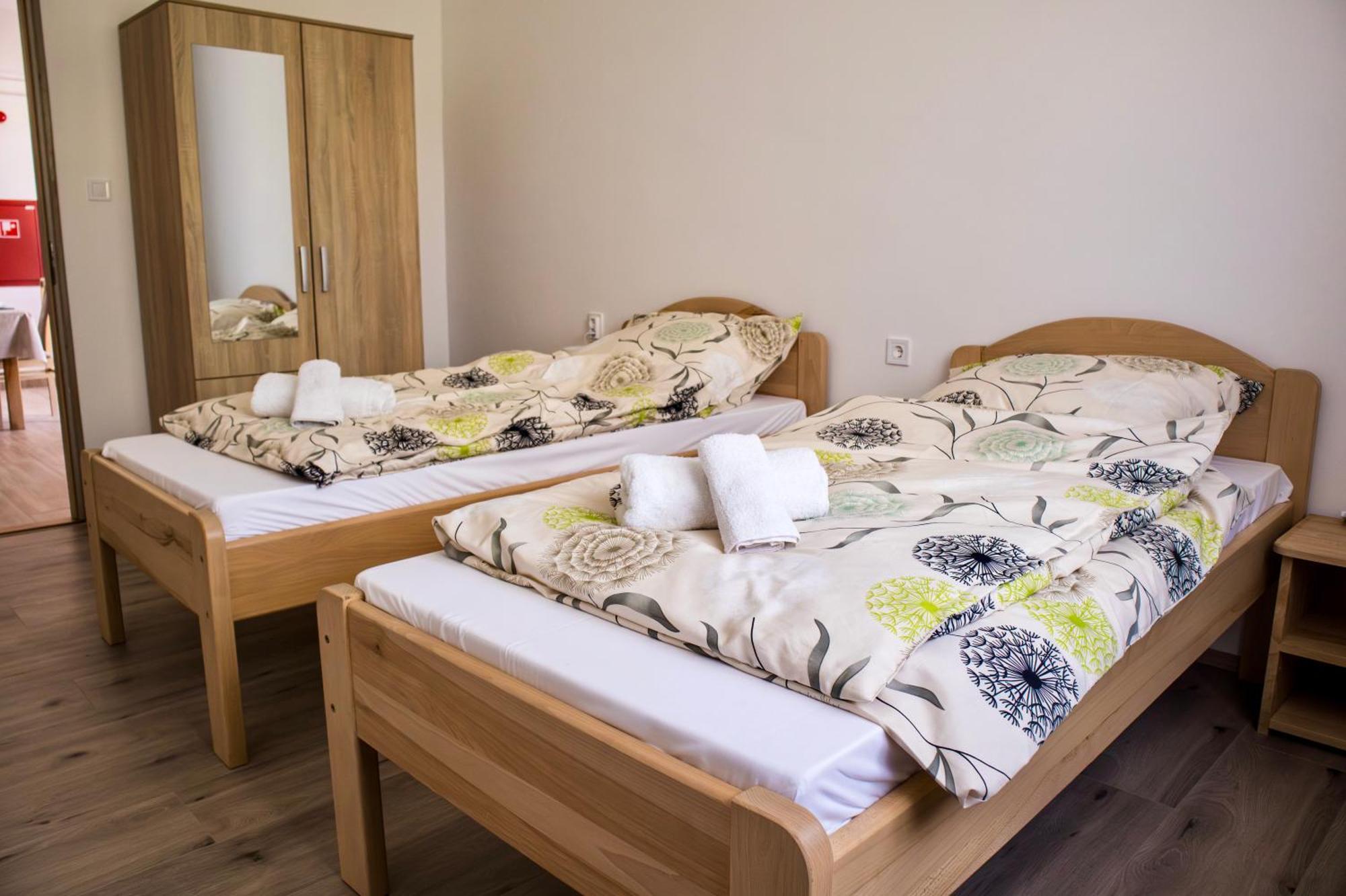 Izisz Apartman Matraterenye Kültér fotó